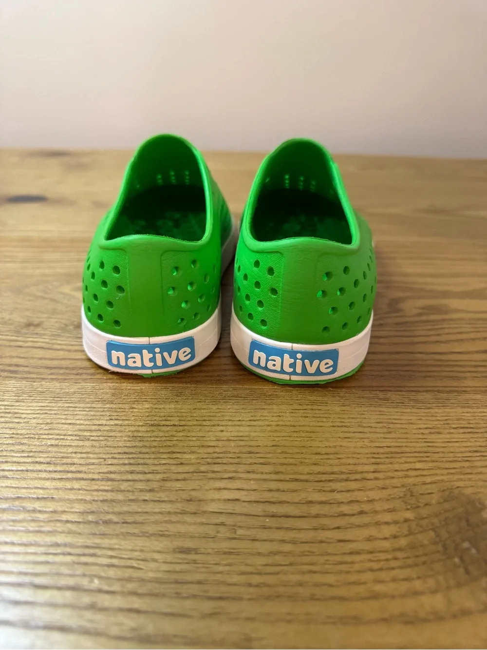 Native Kids Slip-On Water Shoes in Bright Green 4Y